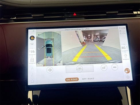 Used 2024 Land Rover Range Rover Sport Dynamic SE image 14