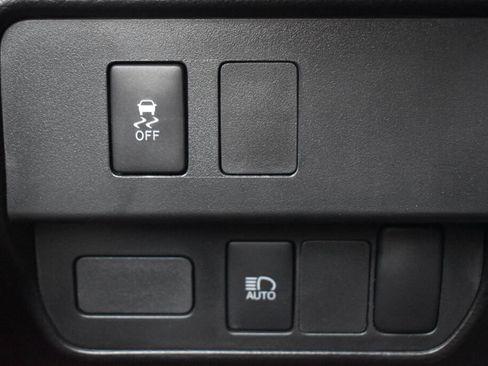 Certified 2023 Toyota Tacoma SR image 15