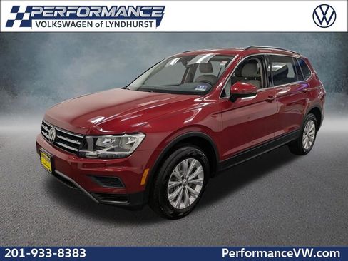 Used 2019 Volkswagen Tiguan SE image 1