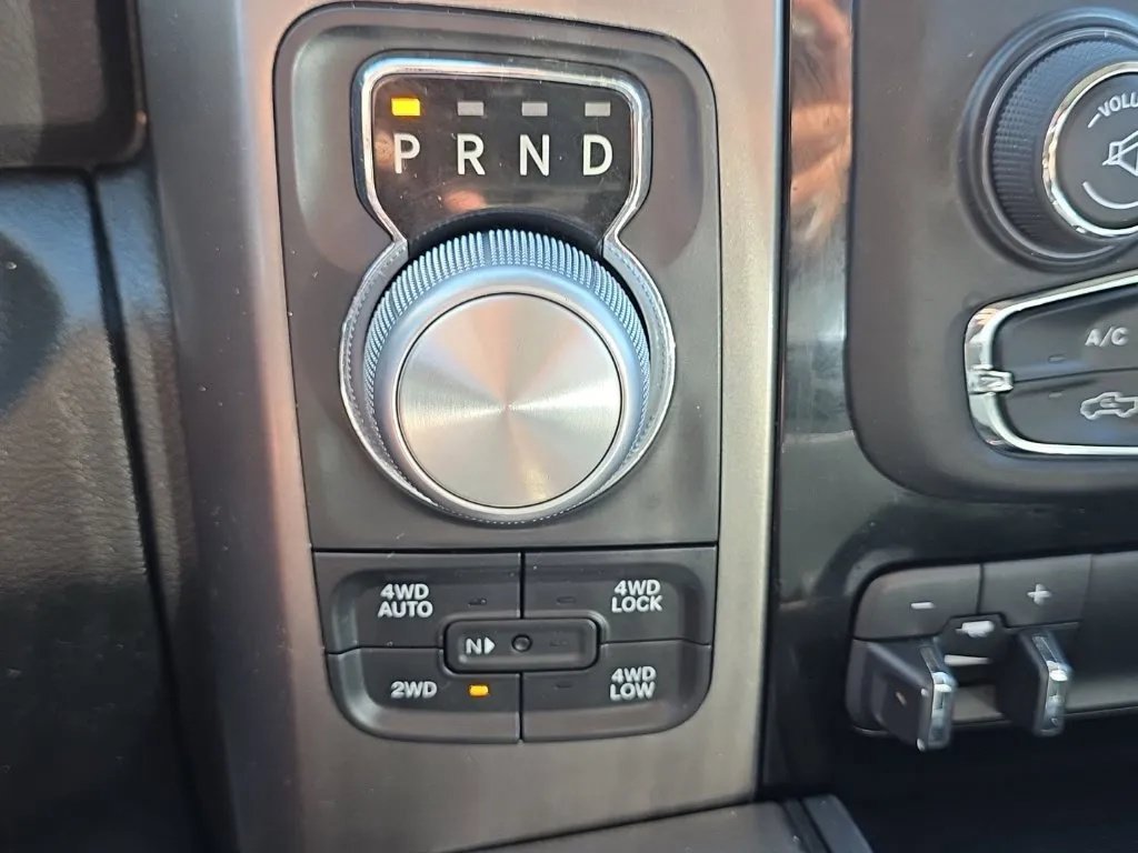 Used 2018 RAM 1500 Sport w/ Sport Premium Group AWD/4WD image 32