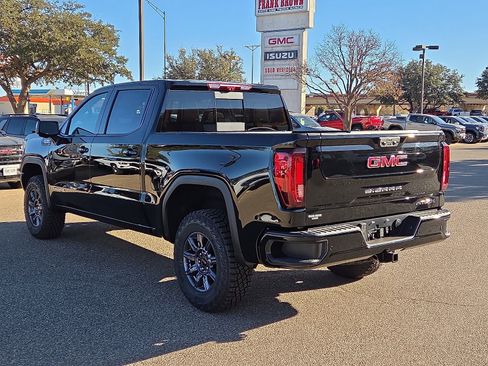 New 2026 GMC Sierra 1500 AT4X image 3