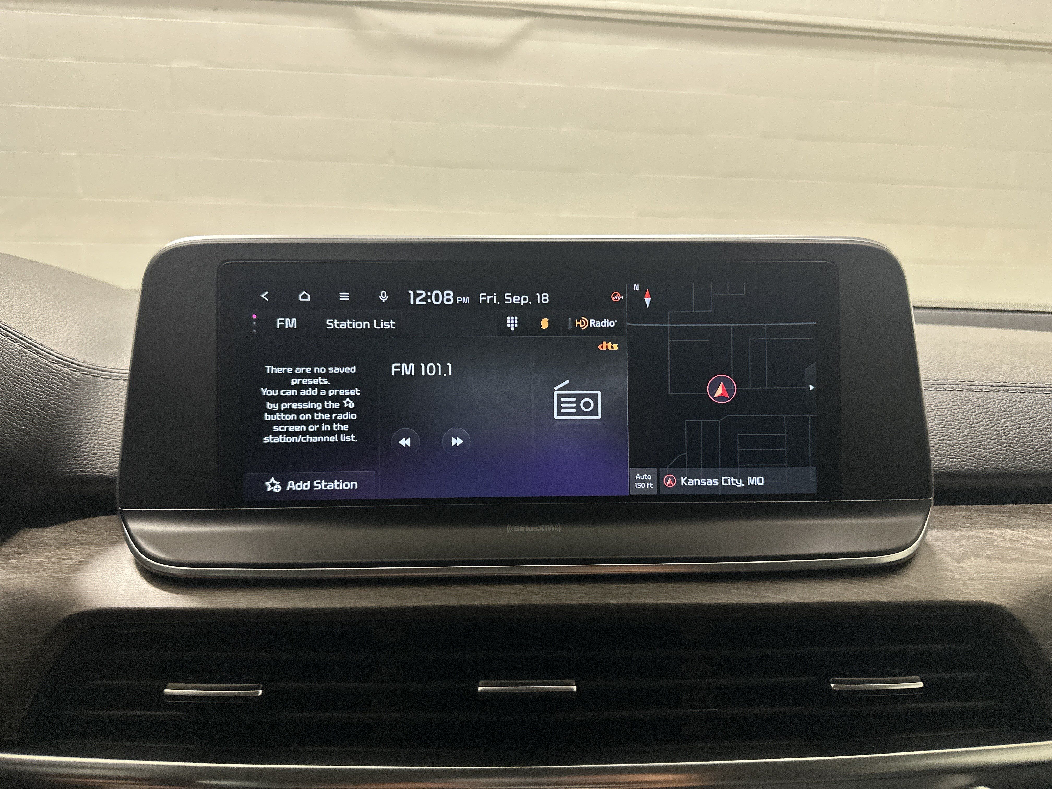Used 2021 Kia Telluride EX w/ EX Premium Package AWD/4WD image 25