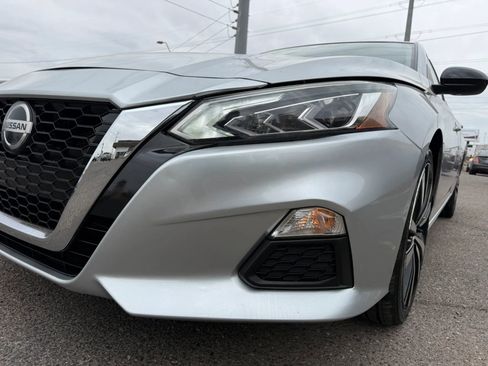 Used 2022 Nissan Altima 2.5 SR image 38