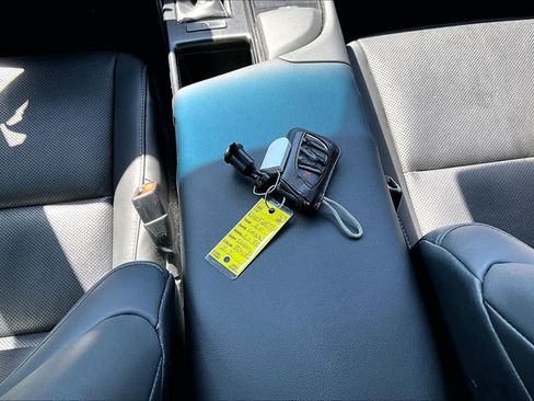 Used 2020 Lexus ES 350 w/ Premium Package FWD image 14
