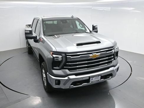 New 2026 Chevrolet Silverado 2500 LTZ w/ LTZ Premium Package AWD/4WD image 69