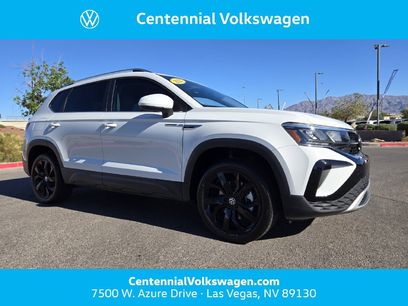 Certified 2023 Volkswagen Taos SE w/ Panoramic Sunroof Package