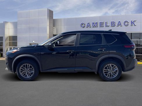 Used 2023 Nissan Rogue S image 3