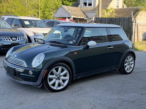 Used 2002 MINI Cooper Hardtop FWD image 2