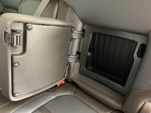 Used 2022 GMC Sierra 1500 Denali w/ Denali Premium Package image 33