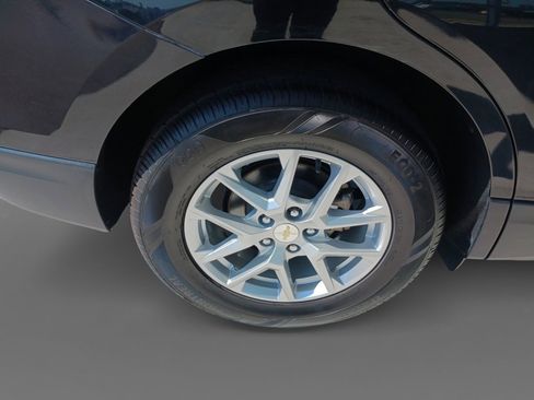 Used 2022 Chevrolet Equinox LT image 30