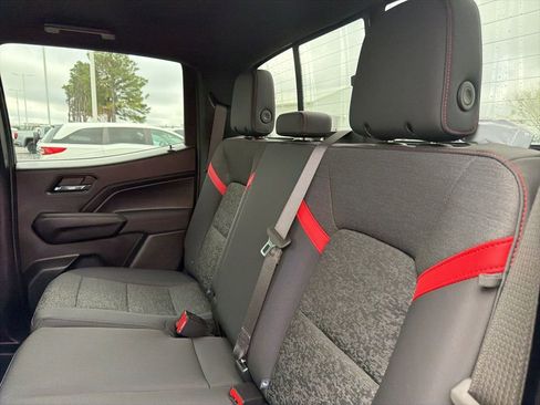 Certified 2025 Chevrolet Colorado Z71 image 15