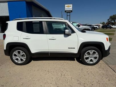 Used 2018 Jeep Renegade Limited w/ UConnect 8.4 Nav Group