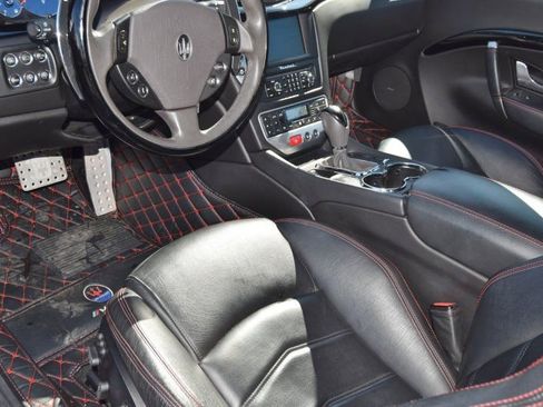 Used 2016 Maserati GranTurismo MC image 28