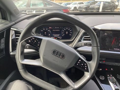 Used 2023 Audi Q4 e-tron Premium Plus w/ Premium Plus AWD/4WD image 10