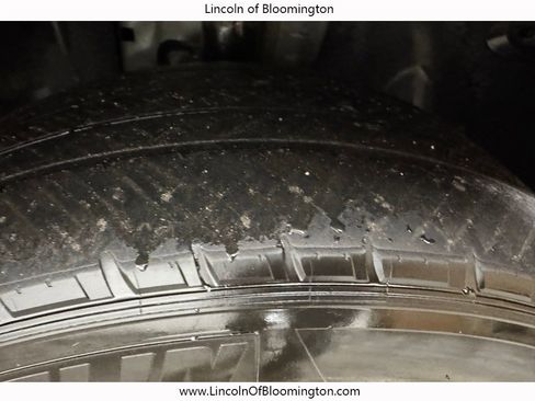 Used 2019 Ford Explorer XLT w/ Equipment Group 201A image 14