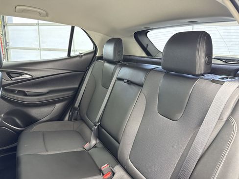 Used 2022 Buick Encore GX Select image 28