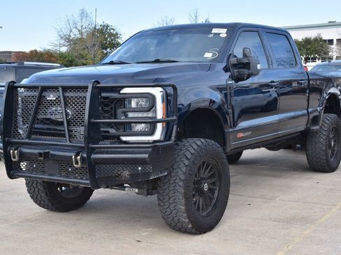 Used 2023 Ford F250 Lariat w/ Lariat Ultimate Package image 2