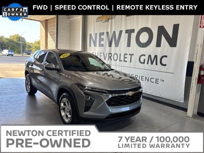 Used 2025 Chevrolet Trax LS w/ LS Convenience Package