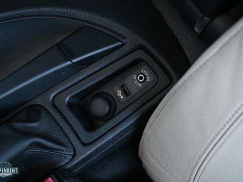 Used 2013 BMW 128i Convertible image 25