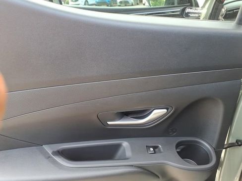 Used 2023 Hyundai Santa Cruz SEL image 6