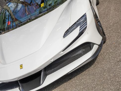 Used 2025 Ferrari SF90 Spider AWD/4WD image 23