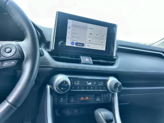 Used 2025 Toyota RAV4 XLE w/ Convenience Package AWD/4WD image 18