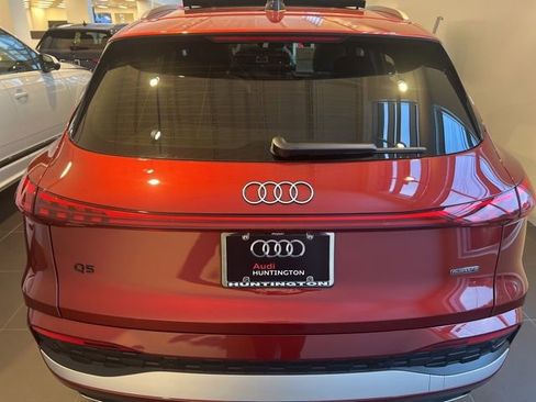New 2025 Audi Q5 Premium Plus AWD/4WD image 4