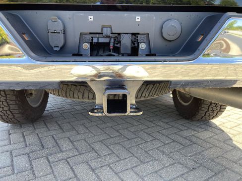 Used 2022 Chevrolet Silverado 2500 LTZ w/ Snow Plow Prep/Camper Package AWD/4WD image 44