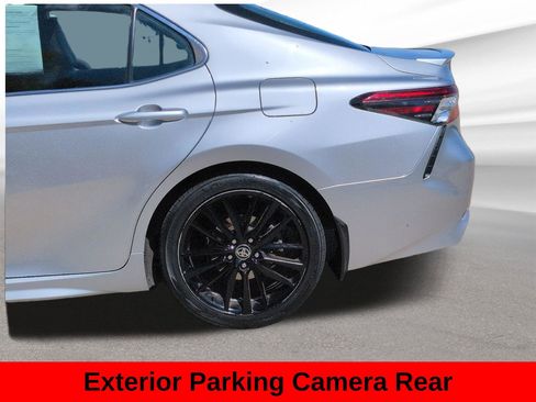 Used 2021 Toyota Camry XSE w/ Navigation Package FWD image 14