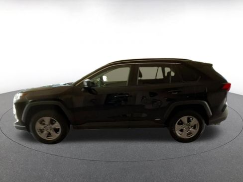 Used 2025 Toyota RAV4 LE image 15