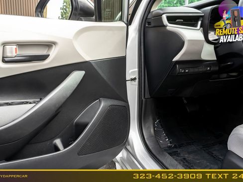 Used 2022 Toyota Corolla LE w/ Carpet Mat Package (TMS) FWD image 10