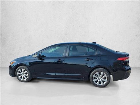 Certified 2023 Toyota Corolla LE FWD image 5