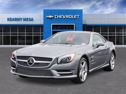 Used 2013 Mercedes-Benz SL 550 image 3