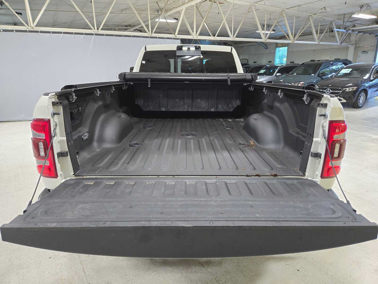 Used 2024 RAM 3500 Laramie w/ Towing Technology Group AWD/4WD image 14