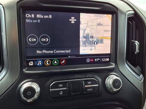 Used 2022 GMC Sierra 1500 Denali w/ Driver Alert Package II AWD/4WD image 9