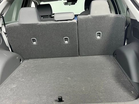 Used 2025 Hyundai Ioniq 5 SE image 24