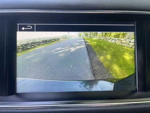Used 2016 Land Rover Range Rover Sport HSE AWD/4WD image 39