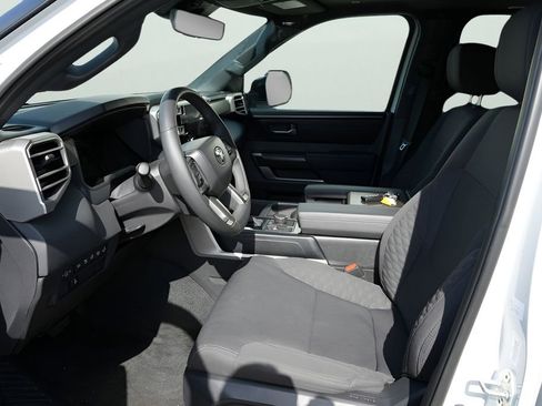 Used 2026 Toyota Sequoia SR5 AWD/4WD image 21