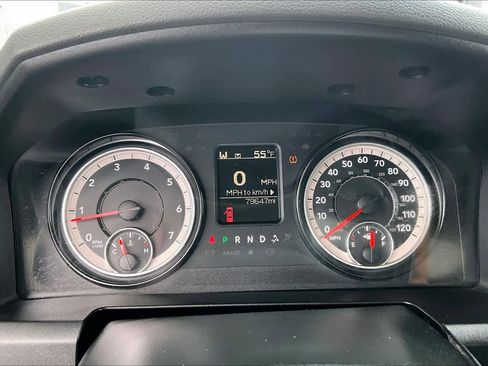 Used 2018 RAM 2500 Tradesman w/ Chrome Appearance Group image 24