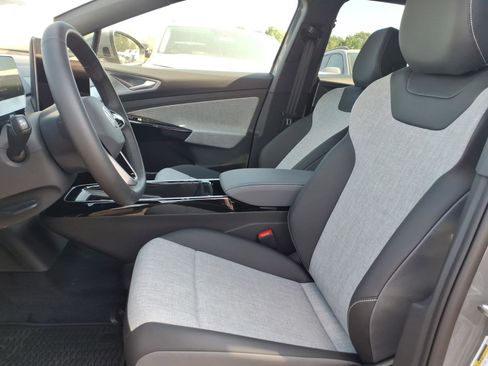 New 2026 Volkswagen ID.4 Pro RWD image 10