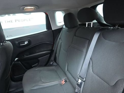 Used 2018 Jeep Compass Sport w/ Cold Weather Group AWD/4WD image 20