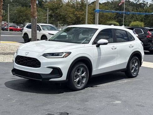 New 2027 Honda HR-V LX image 11