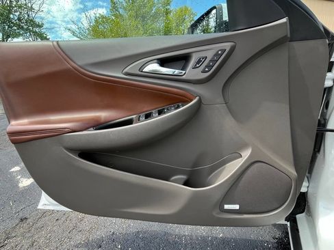 Certified 2016 Chevrolet Malibu Premier w/ Driver Confidence Package II FWD image 8