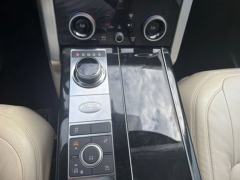 Used 2018 Land Rover Range Rover Supercharged AWD/4WD image 16