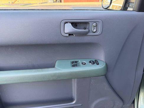 Used 2005 Honda Element LX image 11