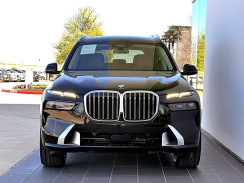 Certified 2025 BMW X7 xDrive40i w/ Premium Package AWD/4WD image 6