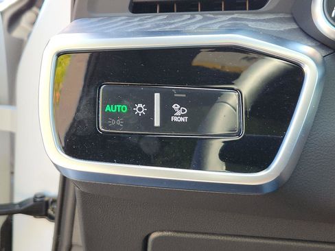 Used 2025 Audi A6 Premium Plus image 26