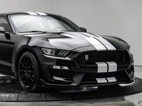 Used 2015 Ford Mustang Shelby GT350 RWD image 26