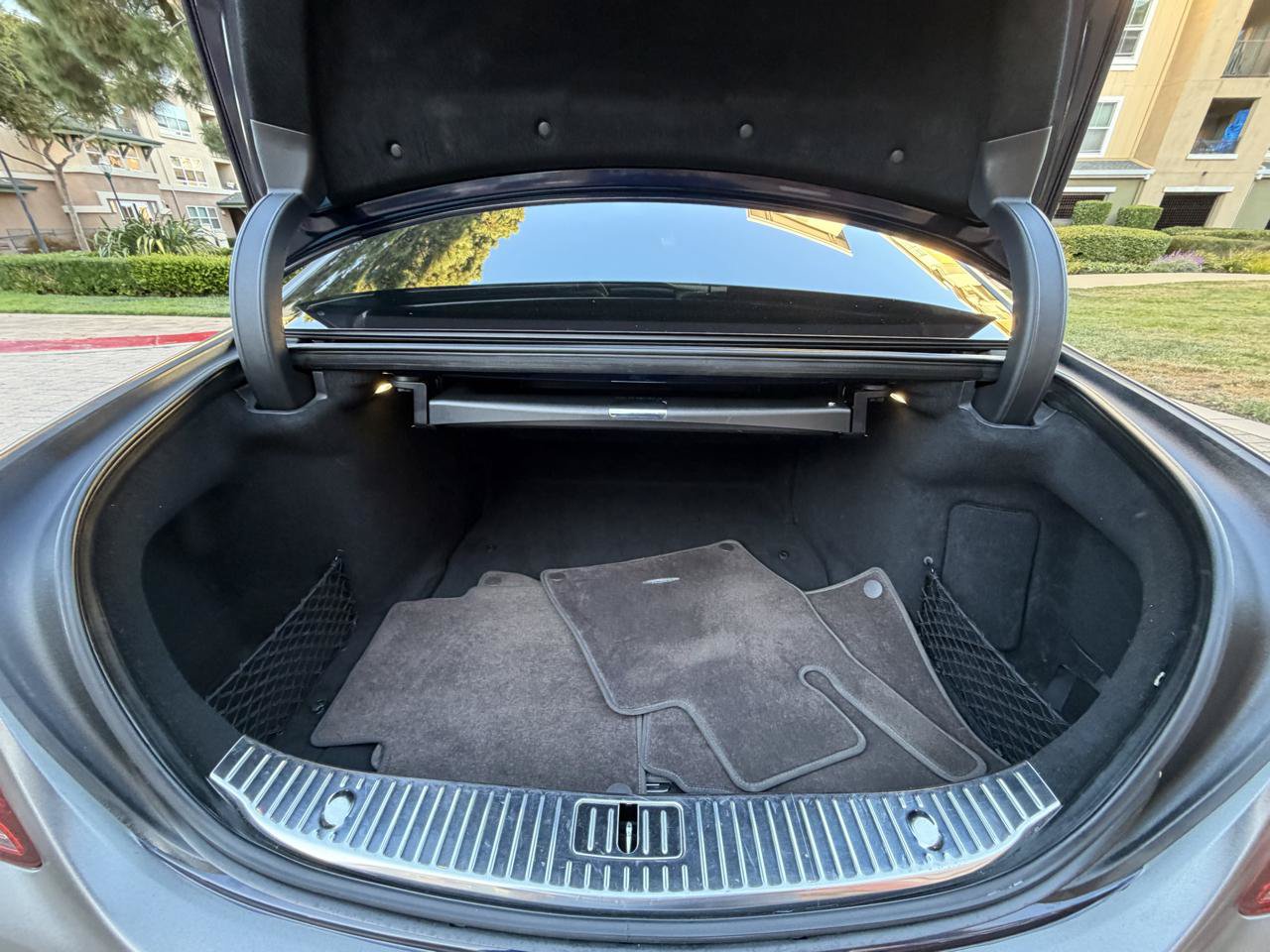 Used 2019 Mercedes-Benz S 560 Sedan image 58