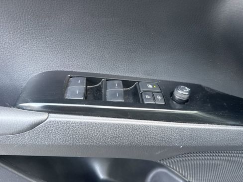 Certified 2025 Toyota Camry SE FWD image 10